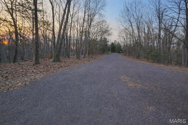 Property Photo:  2422 Lancers Court  MO 63357 