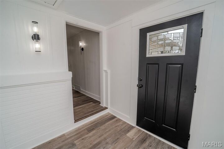 Property Photo:  820 W Park Lane  MO 65201 