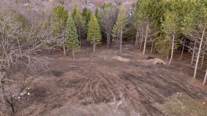 Property Photo: N62w28522 Rybeck Rd WI 53029