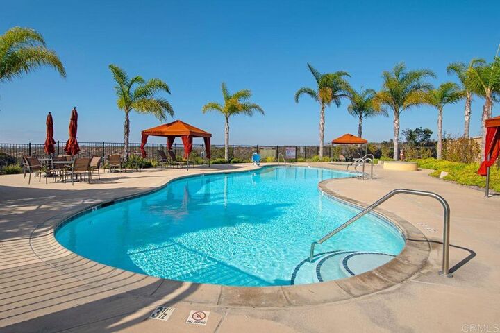 Property Photo:  11130 Taloncrest Way Unit 11  CA 92126 