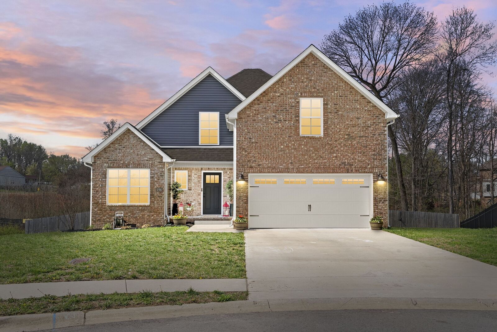 Property Photo:  196 Cameron Ct  TN 37042 