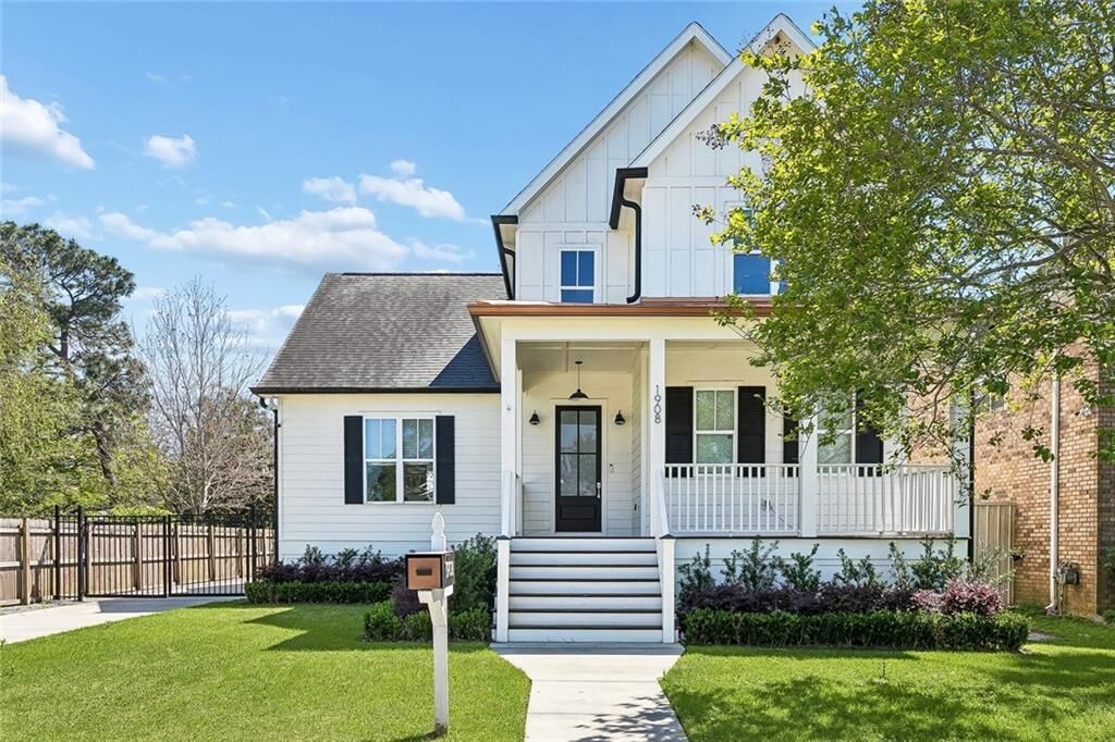 Property Photo:  1908 Wildair Drive  LA 70122 