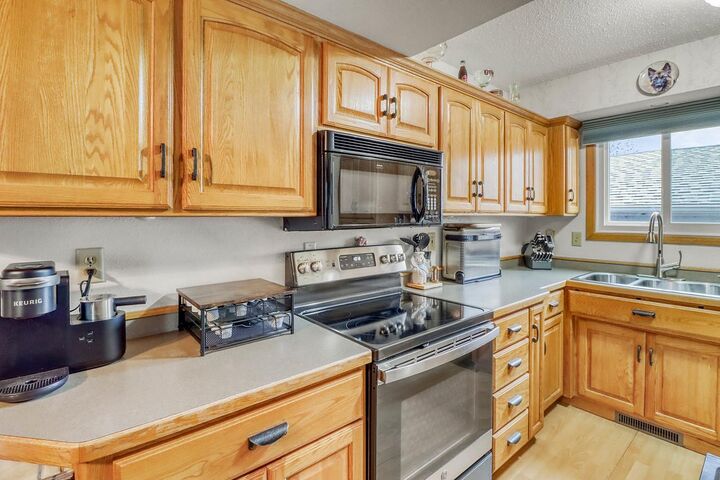 Property Photo:  1417 11th Street W  ND 58078 