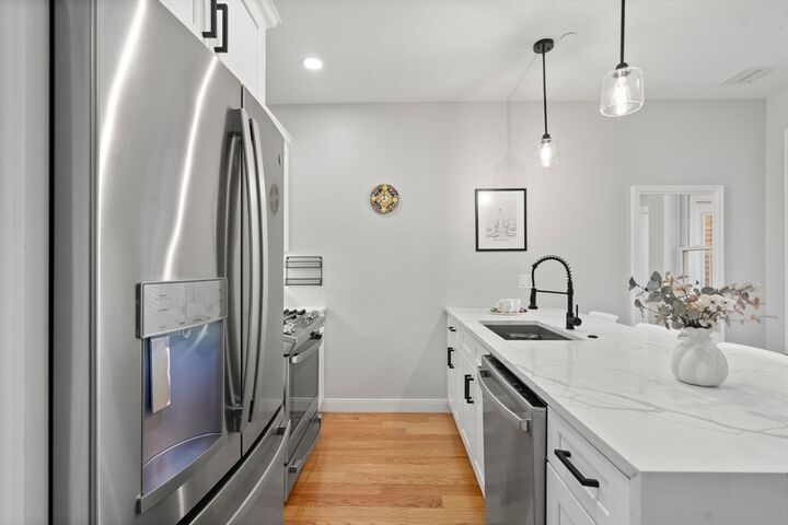 Property Photo:  174 W 7th St. 2  MA 02127 