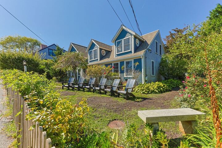 Property Photo:  28 Commercial Street 2  MA 02657 