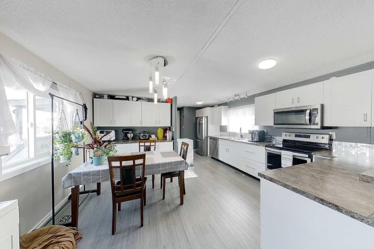 Property Photo:  404 6 Avenue NW 130  AB T0G 2A1 