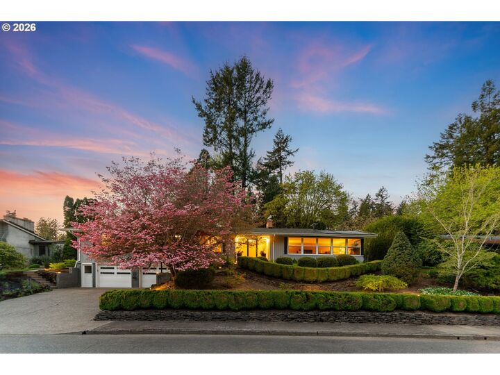 Property Photo:  2780 SW West Point Ave  OR 97225 