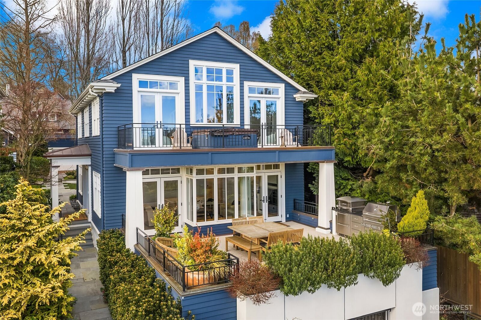 Property Photo:  364  Highland Drive  WA 98109 