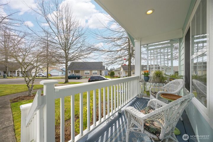 Property Photo:  5634  Applewood Drive  WA 98248 