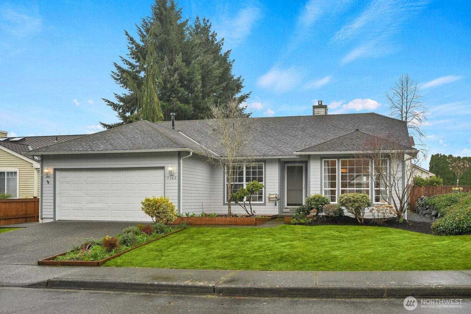 Property Photo:  5502  69th Street NE  WA 98270 