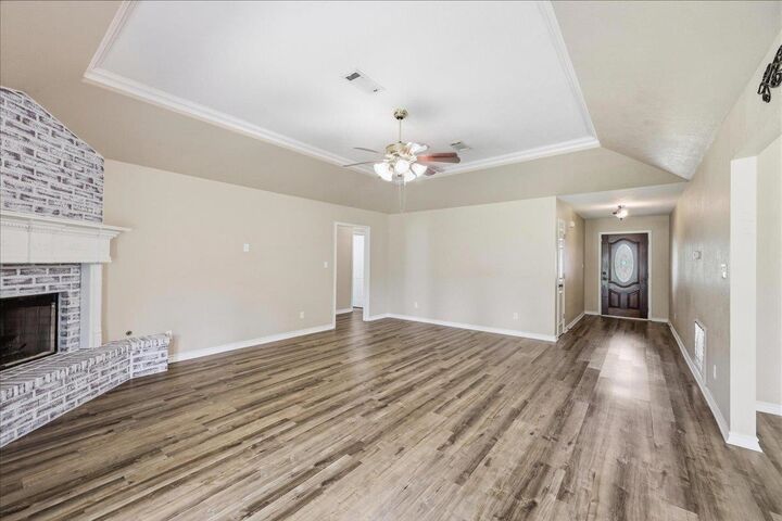 Property Photo:  249 Country Ln  TX 77657 