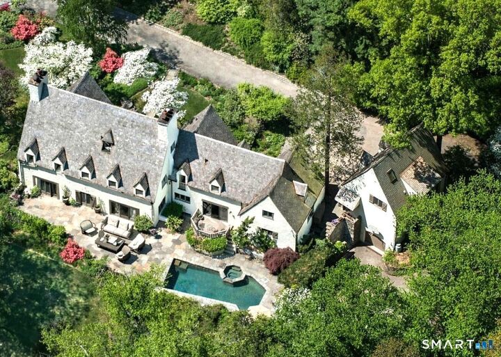 Property Photo:  9 Frost Road  CT 06830 