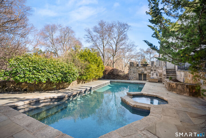 Property Photo:  9 Frost Road  CT 06830 