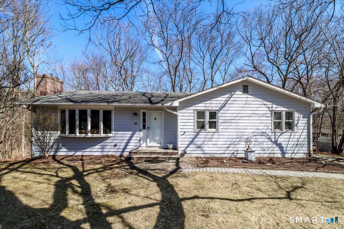 Property Photo:  38 Aspetuck Pines Drive  CT 06776 