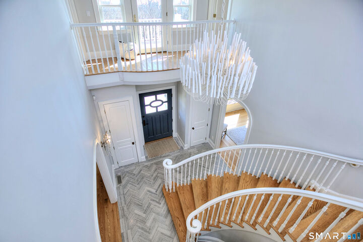 Property Photo:  3 Shorehaven Road  CT 06855 