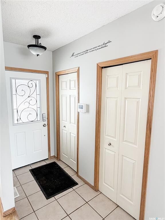 Property Photo:  503 6th Avenue W  SK S9X 1B9 