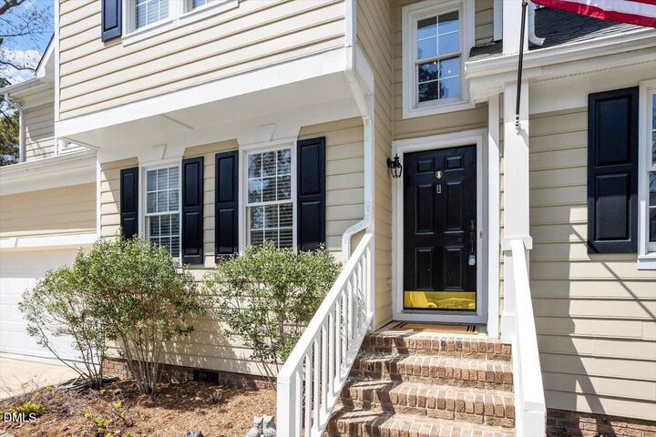 Property Photo: 105 E Seve Court NC 27560