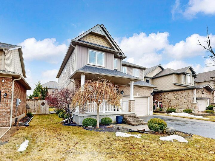 Property Photo:  56 Irwin Crescent  ON L9R 0G6 