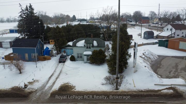 Property Photo: 8005 Wellington County Rd 109 Road ON N0G 1A0