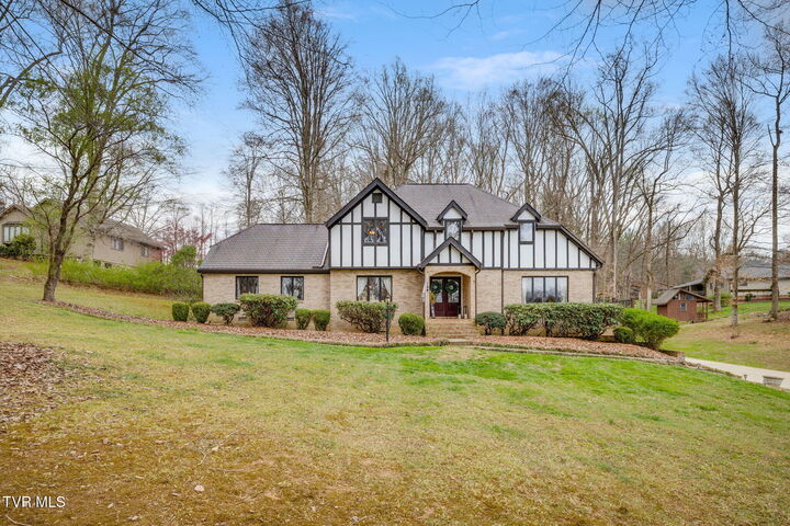 Property Photo:  2506 Beechwood Drive  TN 37643 