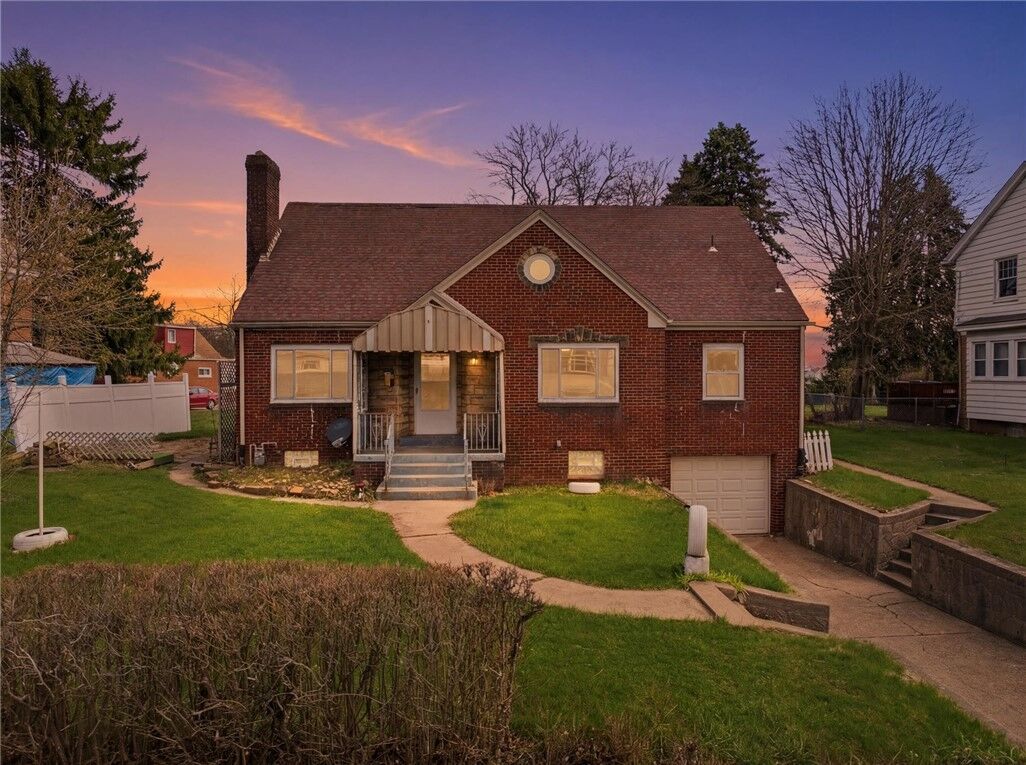 Property Photo: 3111 Willett Rd PA 15227