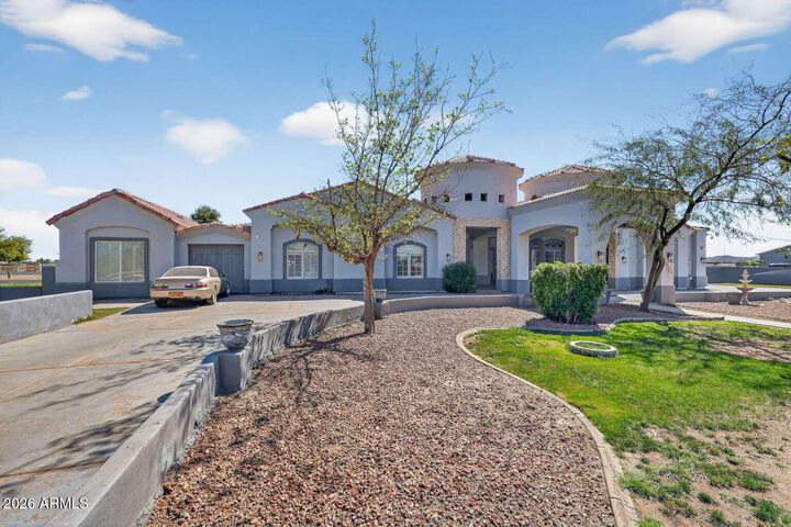 Property Photo:  6915 S 62nd Drive  AZ 85339 