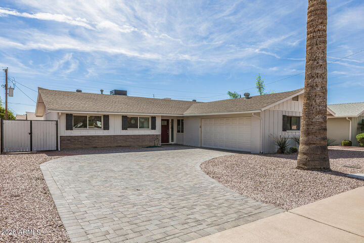 Property Photo:  8519 E Rose Lane  AZ 85250 