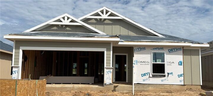 Property Photo: 5518 Harriet Street TX 77807