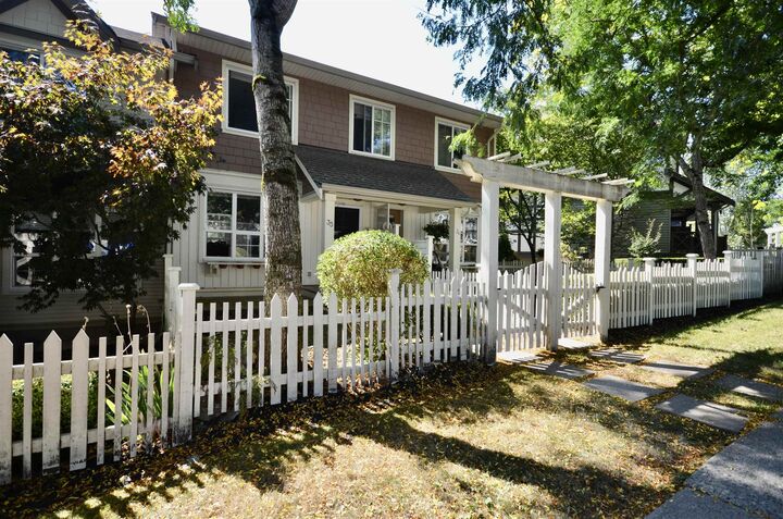 Property Photo: 4401 Blauson Boulevard 33 BC V3G 0A4