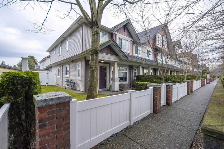 11393 Steveston Highway 37 — photo 1