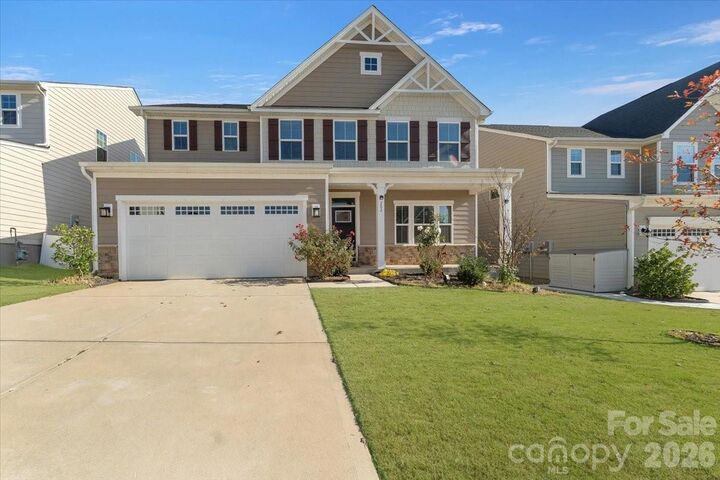 Property Photo: 202 Tetcott Street NC 28115