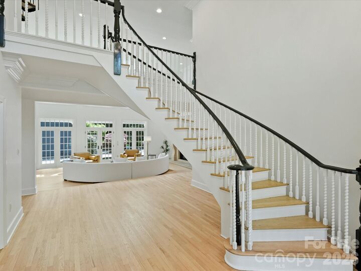 Property Photo:  8226 Fairview Road  NC 28226 