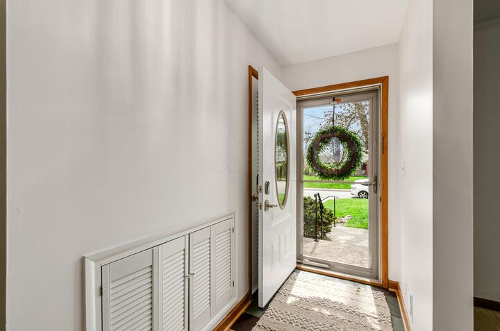 Property Photo:  1418 Northam Road  OH 43221 