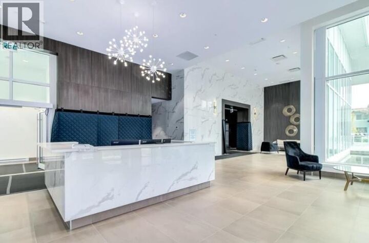 Photo de la propriété: 5051 Imperial Street Ch3 BC V5J 0J3