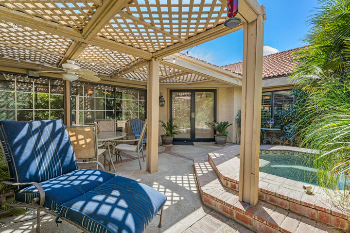 Property Photo:  9 Acapulco Drive  CA 92260 