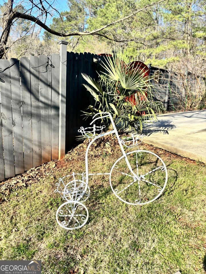 Property Photo:  118 Tarpon Trail SE  GA 30121 