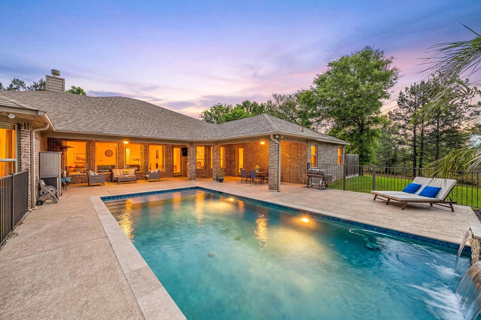 Property Photo:  8992 Wind Jammer Lane  TX 77316 