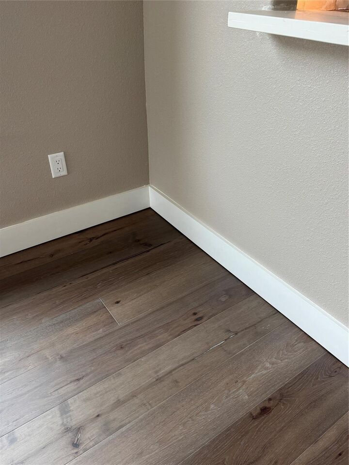 Property Photo:  1209 S 14th Street  TX 77627 