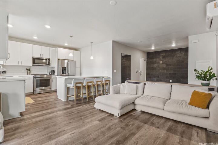 Property Photo:  91-3641 Iwikuamoo Street 6202  HI 96706 