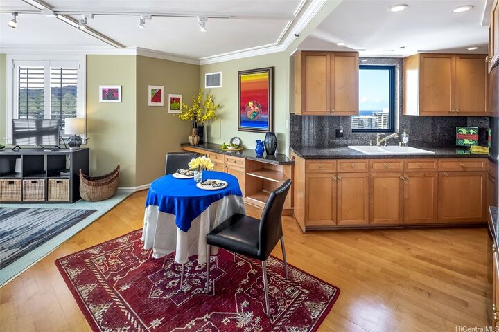 Property Photo:  300 Wai Nani Way Ii2417  HI 96815 