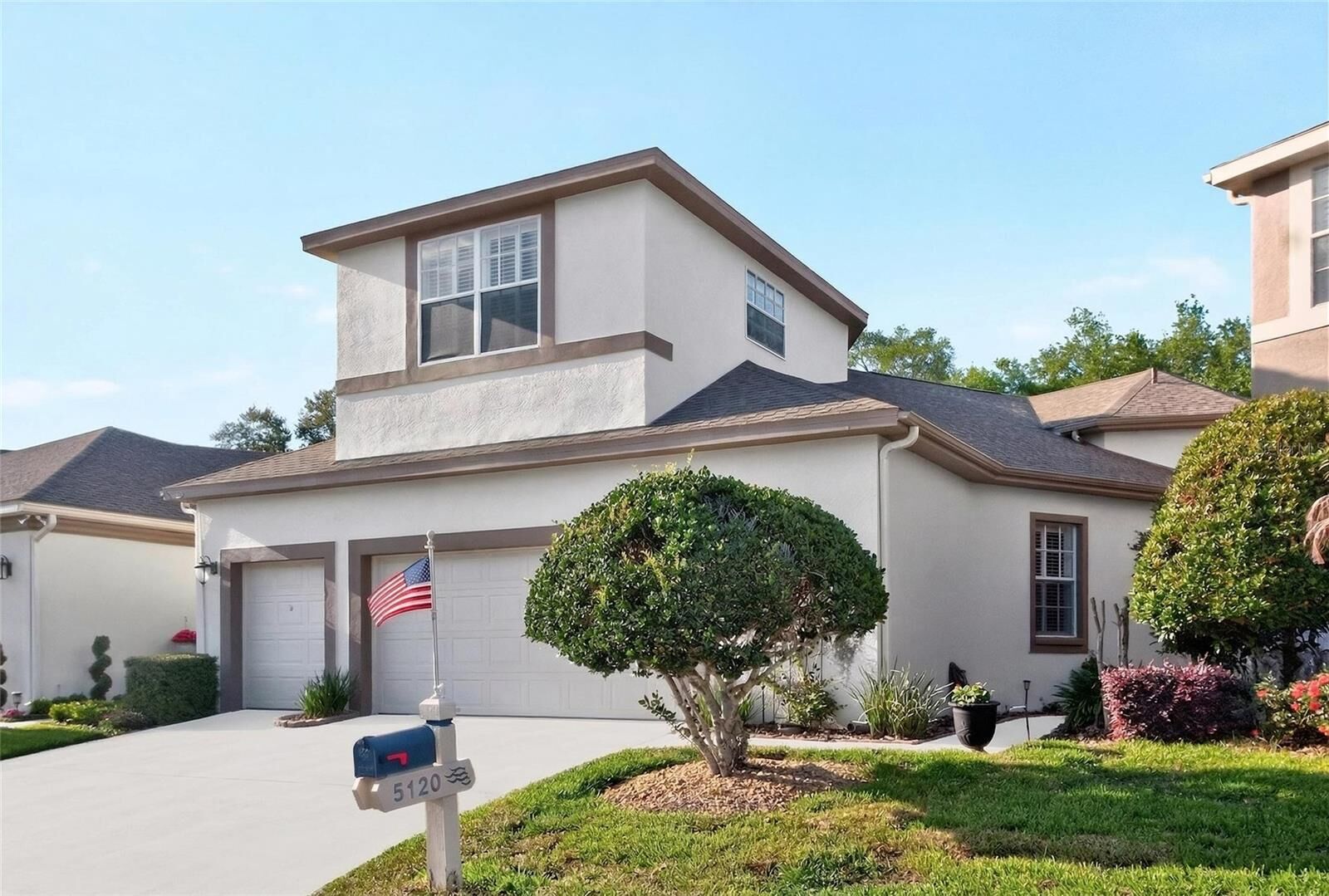 Property Photo: 5120 Fairway One Drive FL 33596