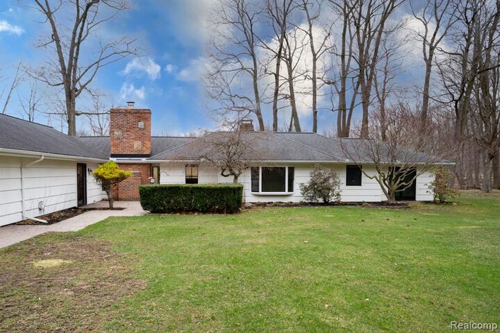 Property Photo:  1530 S Baldwin Road  MI 48360 1008 