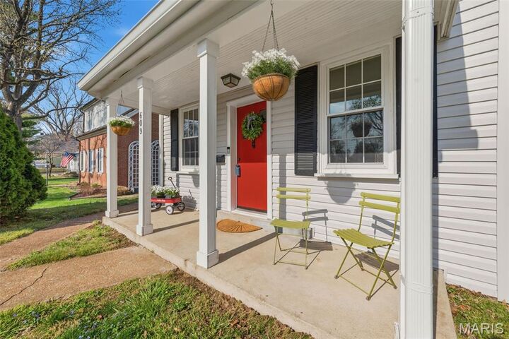 Property Photo:  609 S 4th Street  MO 63301 