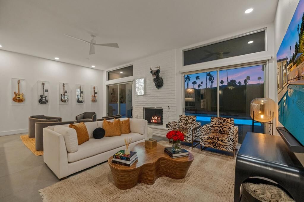 Property Photo:  73905 Flagstone Lane  CA 92260 
