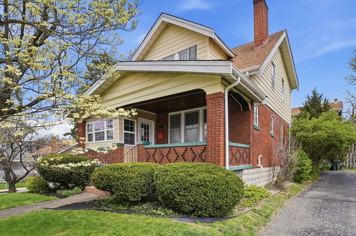 Property Photo:  2501 Alexandria Pike  KY 41071 