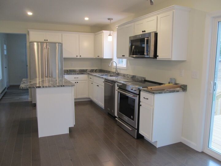 Property Photo:  2 Ashley Avenue  NH 03451 