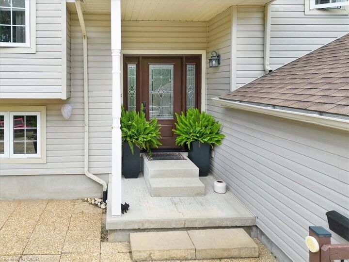 Property Photo: 139 Gold Street ON N0B 1S0