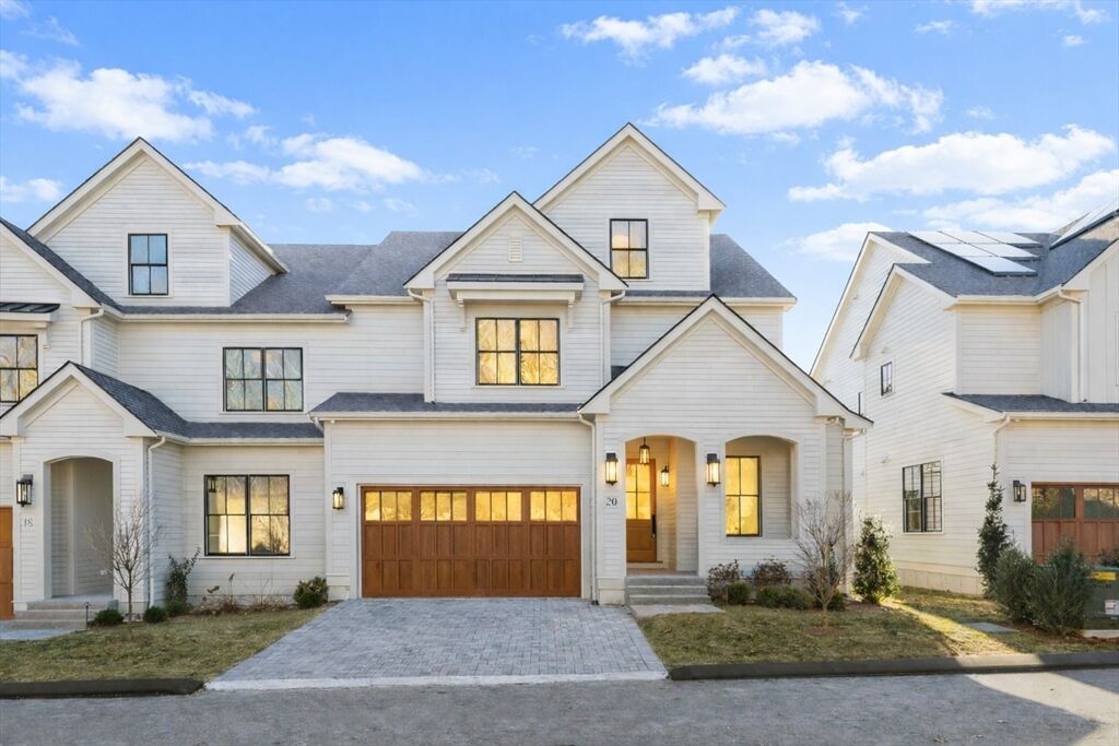 Property Photo:  20 Common Court 20  MA 02421 