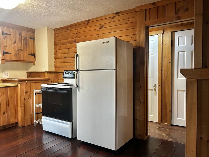 Property Photo:  6 Long Farm Terrace 6  MA 01301 