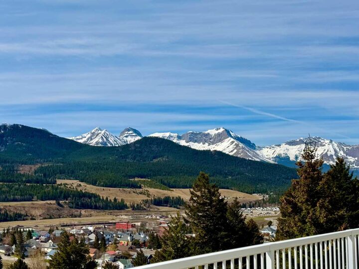 Property Photo: 8142 26 Avenue AB T0K 0M0